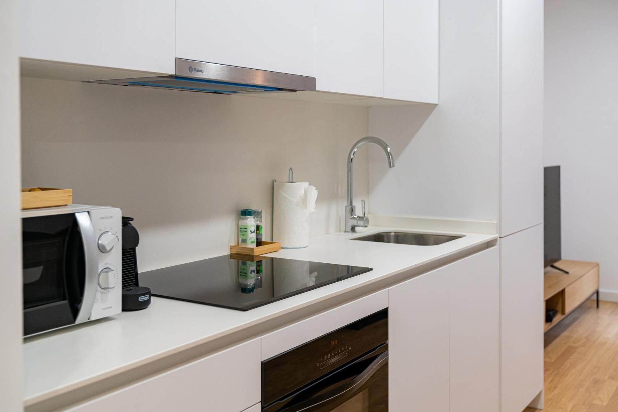 Stay U-Nique Apartments Albeniz Bcn Оспиталет-де-Льобрегат Экстерьер фото