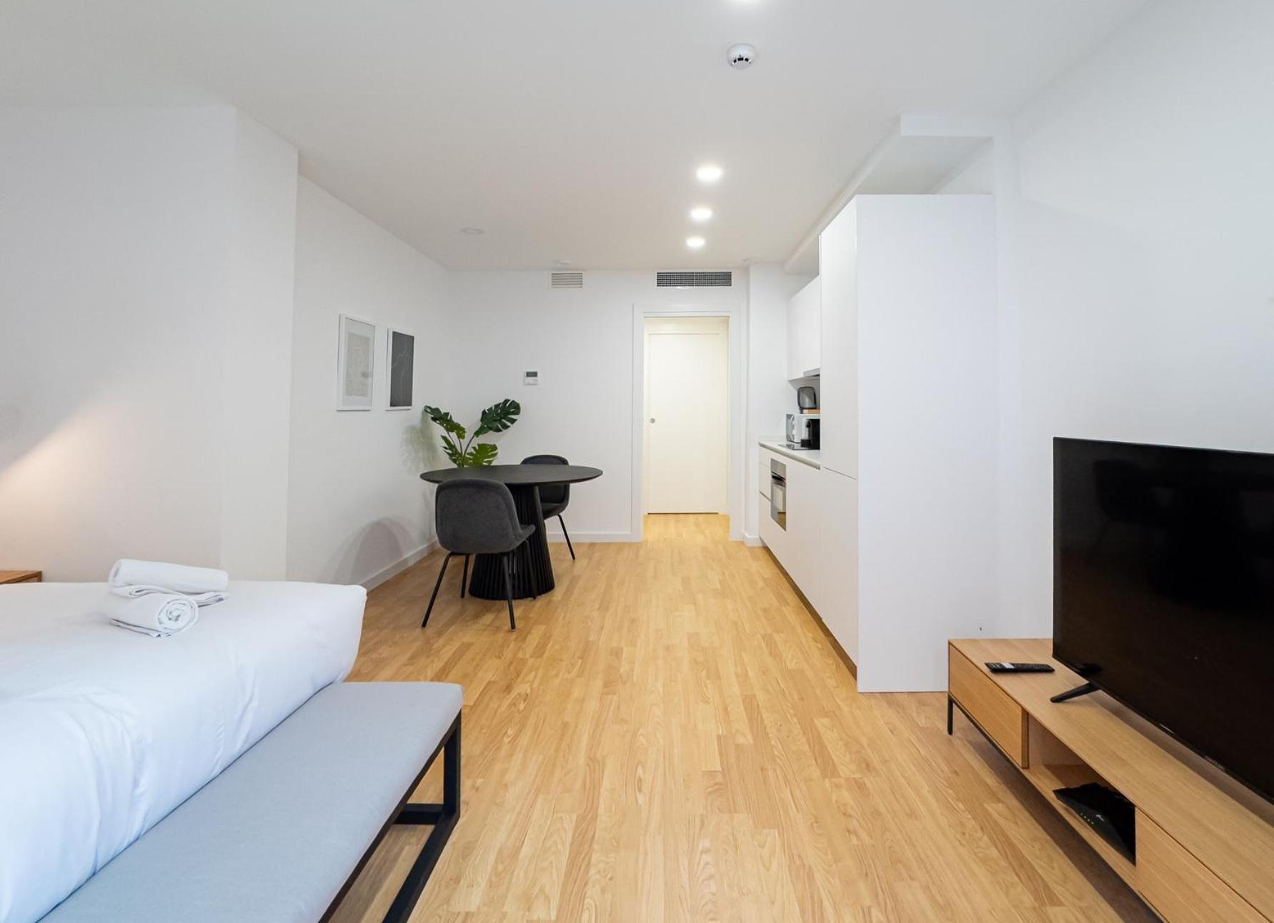Stay U-Nique Apartments Albeniz Bcn Оспиталет-де-Льобрегат Экстерьер фото
