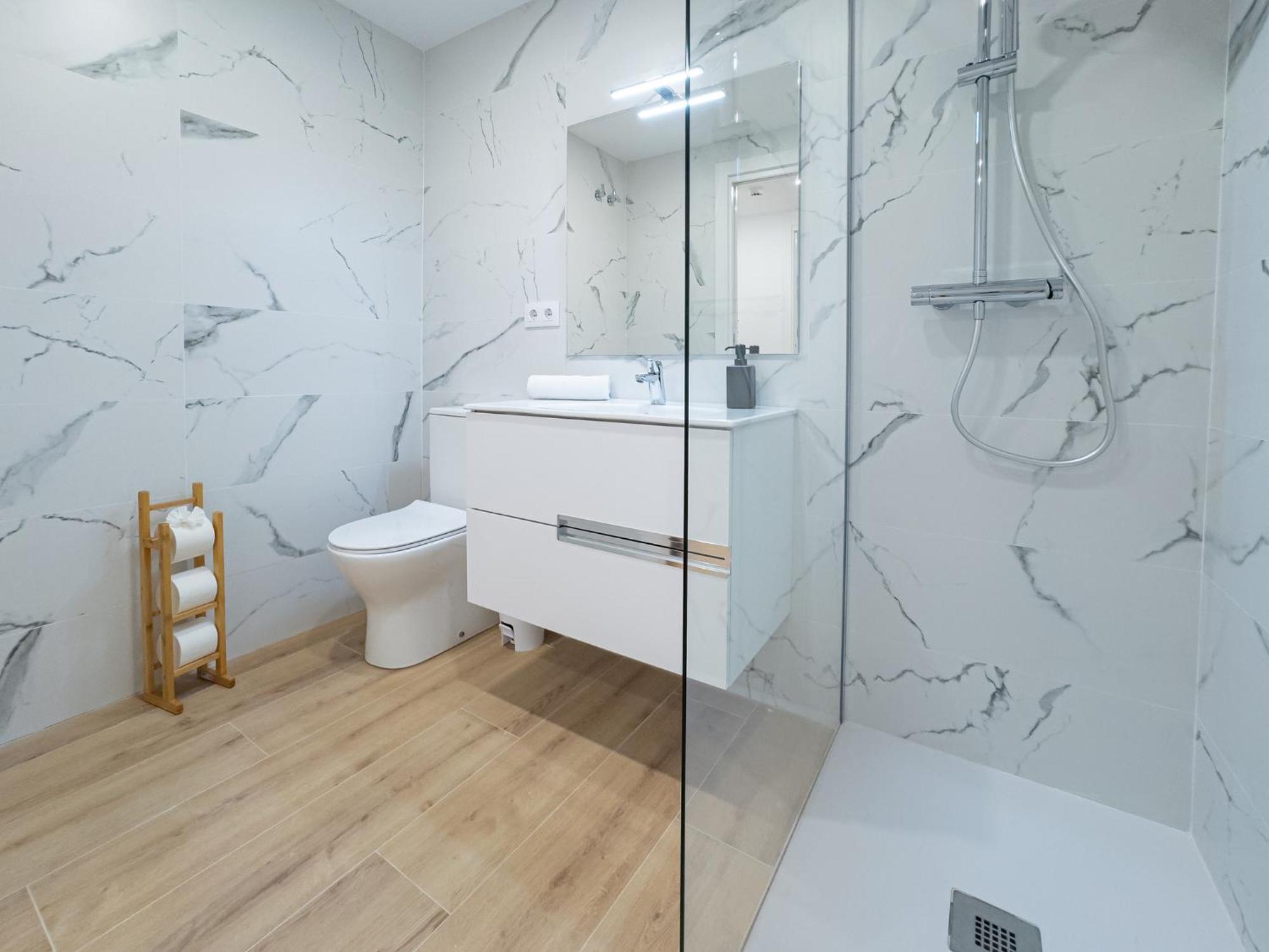 Stay U-Nique Apartments Albeniz Bcn Оспиталет-де-Льобрегат Экстерьер фото